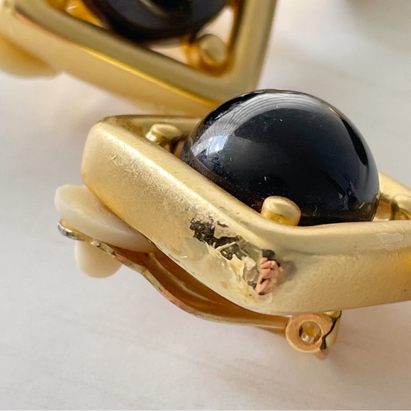 Givenchy gold and black lucite drop statement earrings vintage - Picture 5 of 9